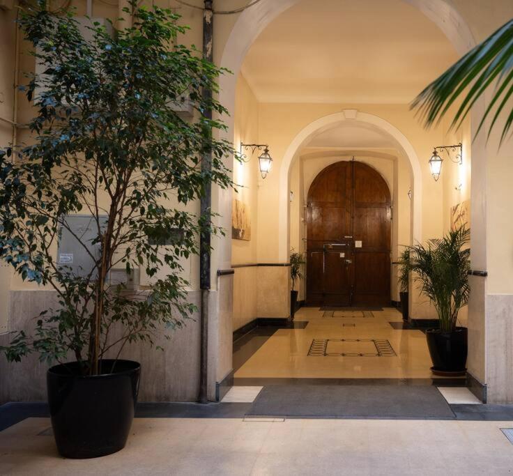 Merulana Penthouse: 5 Minutes Walk From Colosseum מראה חיצוני תמונה