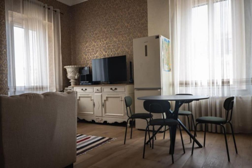 Merulana Penthouse: 5 Minutes Walk From Colosseum מראה חיצוני תמונה