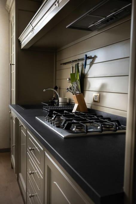 Merulana Penthouse: 5 Minutes Walk From Colosseum מראה חיצוני תמונה
