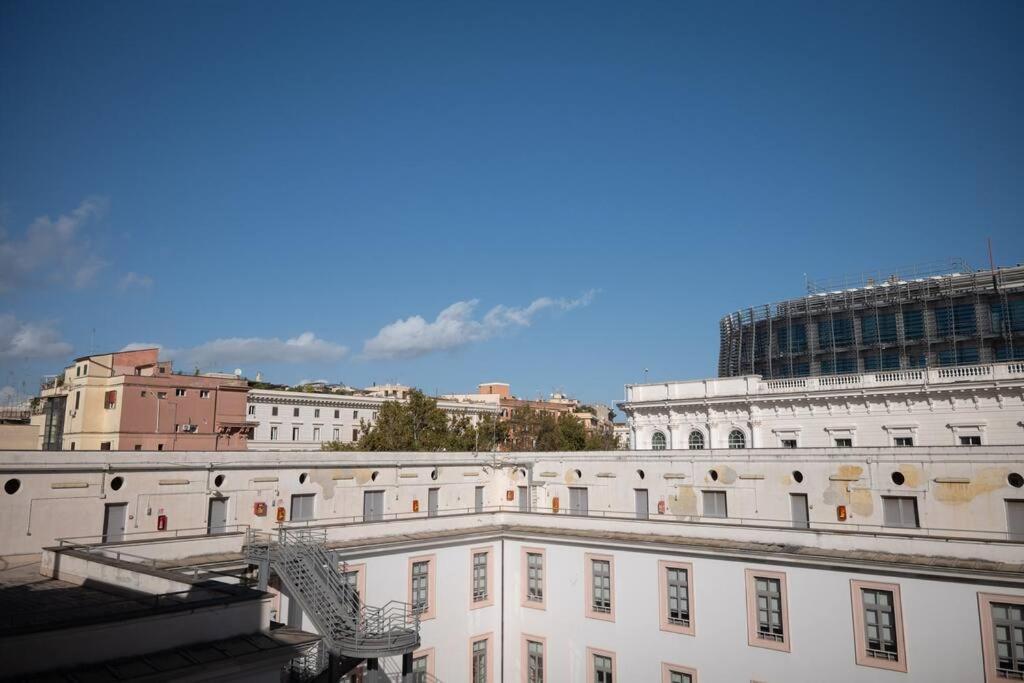Merulana Penthouse: 5 Minutes Walk From Colosseum מראה חיצוני תמונה